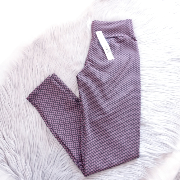 XJBoost Scrunched Yoga Leggings - Picture 7 of 7